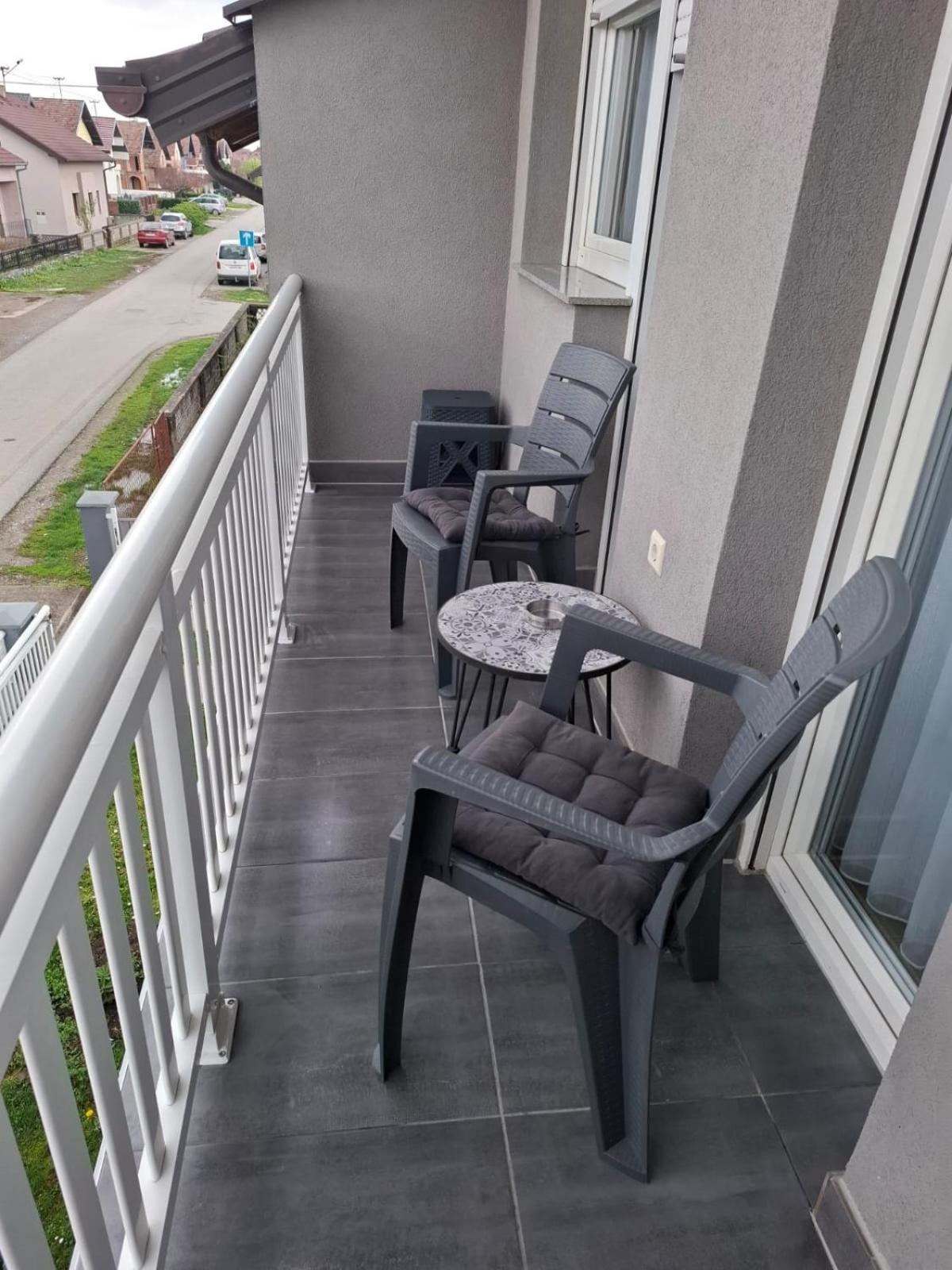 Apartman Sofia Zupanja Exterior photo