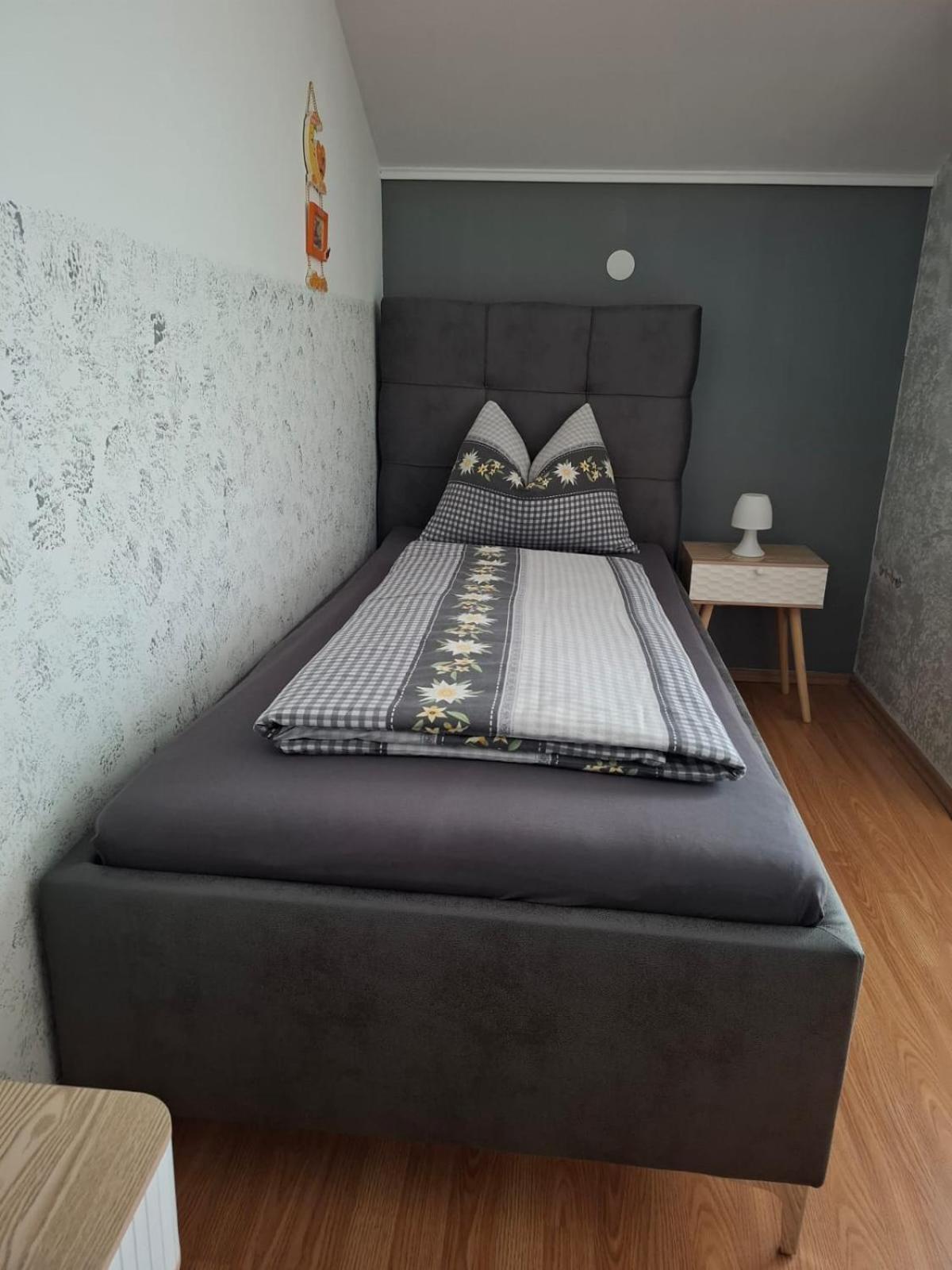 Apartman Sofia Zupanja Exterior photo